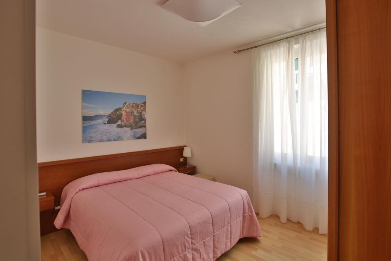 Hotel Cateo Riomaggiore Exterior foto